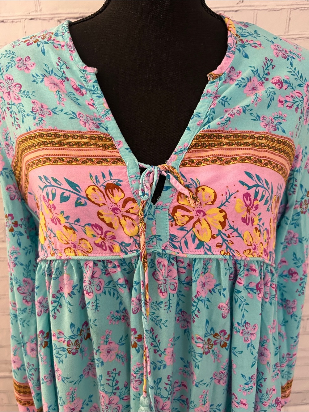 EUC R Vivimos Turquoise Floral Boho Maxi Dress with Pink Accent. Size Large - Picture 2 of 5